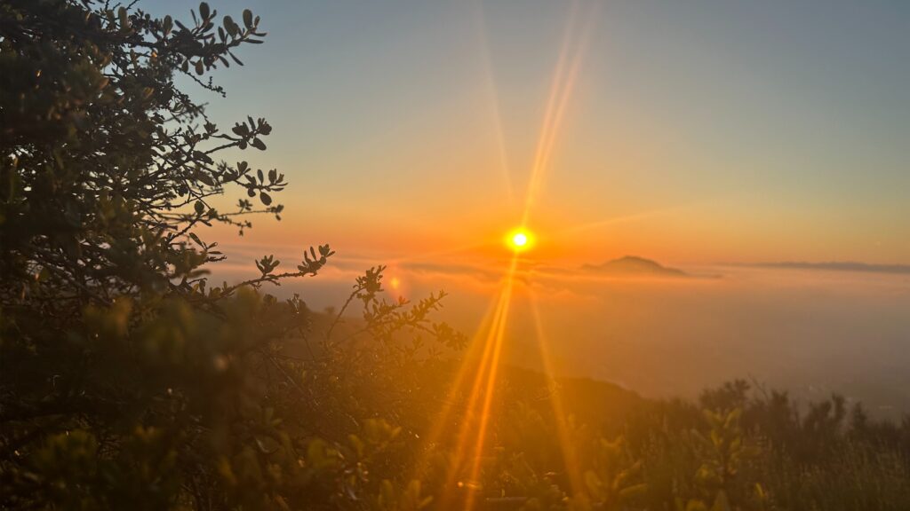 Angel Vista – Full Moon Potluck hike